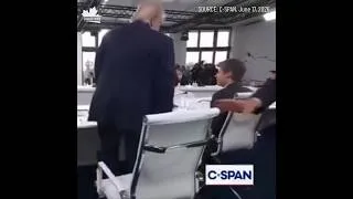 Thumbnail: Carney gives HIS SEAT to Trump - Elbows Down 😂