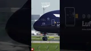 Thumbnail: MIKE HOTEL BEAUTY LANDING 🥰 100 YEARS A380 of LUFTHANSA