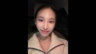 Thumbnail: SHIN Ara - South Korea - 17 years