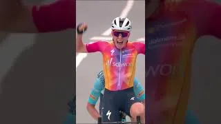 Thumbnail: Historic Ardennes Victory For Vollering #shorts