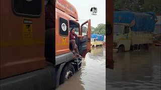 Thumbnail: Mumbai Flood🚛Loading in Flood#puthettutravelvlog #trucklife #mumbaiflood #loading #ladytruckdriver