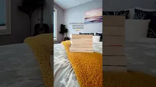 Thumbnail: booktok books that exceeded my expectations 📖🤩🫶🏻