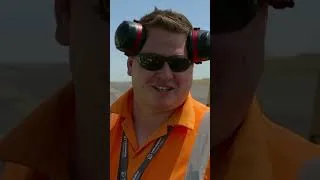 Thumbnail: The runway is melting in the heat! 🥵