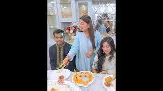 Thumbnail: বিয়ে বাড়ির খাবার খাচ্ছে জামাই বউ 👰🏻🤵🏻‍♂️ #rakibhossain