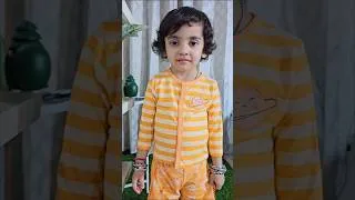 Thumbnail: miniklub boy jhabla review | RARA