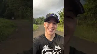 Thumbnail: Aquí En mi “Caminata De Gratitud” Siempre agradecido con todo lo que trae la Vida!