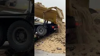 Thumbnail: Rc constructions site #track #automobile #rcoffoad #4x4 #toys #excavator #mining #offroad #bulldozer