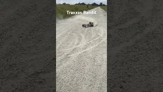 Thumbnail: Traxxas Bandit bashing in the dirt