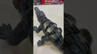 Thumbnail: Electric RC Crocodile – Realistic 3D Eyes & Sound | ASMR Short