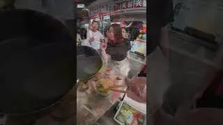 Thumbnail: Precision Malatang Craft: Freshly Served Chinese Street Food #Shorts