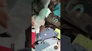 Thumbnail: 😍i Found Many New iPhone 14 -Samsung- Huawei .. From Trash #shorts #iphone #iphone13promax#iphonepro