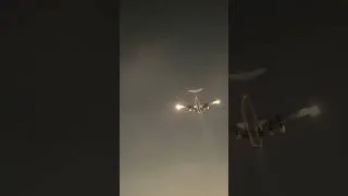 Thumbnail: Airplane Landing over the sky of TEHRAN City, IRAN