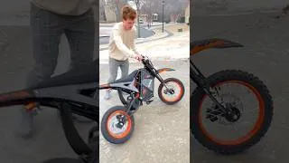 Thumbnail: E-Dirt Bike vs ICE🧊