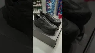 Thumbnail: How to style runners! Hoka Project Clifton