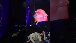 Thumbnail: Wow a Billy Joel Cover by Garth Brooks in Hyde Park