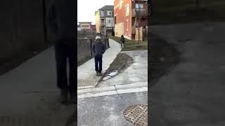 Thumbnail: Bike vs Foot