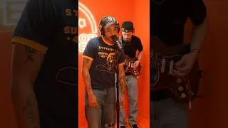 Thumbnail: this band sounds mad nostalgic #altrock #performance #shorts #musicindustry #band #guitarist