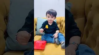 Thumbnail: Rishabh ne apna khana kisko khilaya❓😱 #shorts #samayranarula #siblings