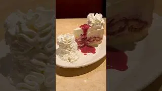 Thumbnail: ASMR at the Cheesecake Factory 🍰