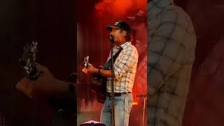 Thumbnail: Dierks Bentley performs "Tulsa Time" in Woodinville, WA at Chateau Ste Michelle