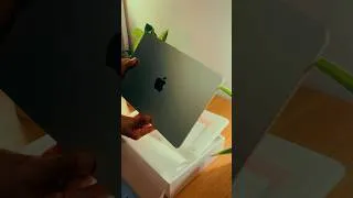 Thumbnail: MacBook Air M4 Gold Aesthetic Unboxing MacBook M4 Starlight | Apple  #macbookm4  #christmasgifts