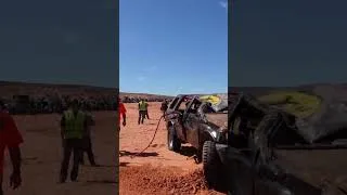 Thumbnail: That’s one way to put a car on its wheels 🚗