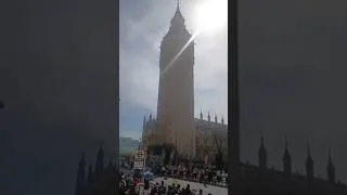 Thumbnail: London Marathon 2026 SEBASTIAN SAWE at Big Ben Corner #londonmarathon #runlondon