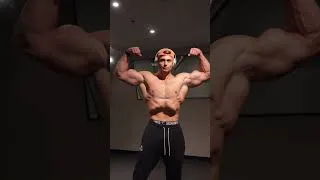 Thumbnail: 12 years of natural training has led to this 😤#natural #natty