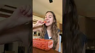 Thumbnail: AHH IM SO SCARED