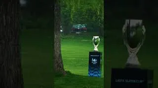 Thumbnail: UEFA Super Cup Trophy making a stop on the greens. ⛳🏆