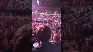 Thumbnail: Don't Look Back in Anger sung by fans in Manchester Arena at Premier League Darts (03.04.26)