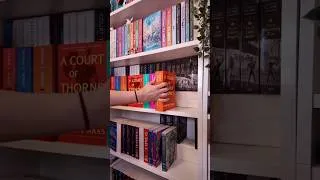 Thumbnail: I bought a bunch of books! 📚 #bookshelfreorganisation #bookhaul #bookshelf #sarahjmaas #acotar