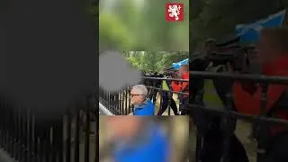 Thumbnail: 🎥 Far-right ralliers lob missiles at counter-protestors at Glasgow Green rally