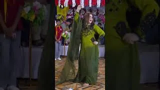 Thumbnail: Hiko Dhola Bachai Wadan #ChahatBaloch #Dance #SGSaraiki