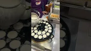 Thumbnail: #vlog #shahjeeinthailand #rotiladythailand #thaifood #bangkokstreetfood #food #roti  #streetfood