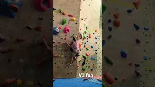 Thumbnail: fun V3 at  @theclimbingcenter