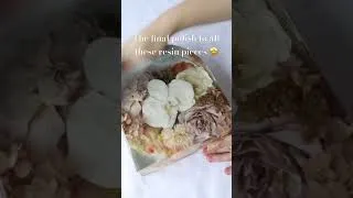 Thumbnail: Polishing resin pieces