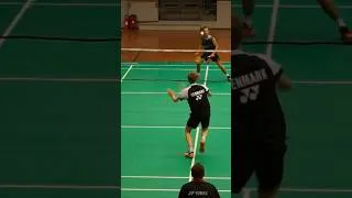 Thumbnail: 👀 18-year-old Axelsen perfect trick shot!