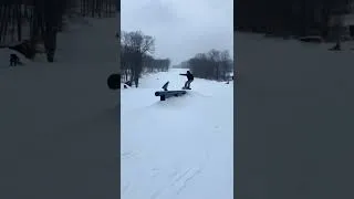 Thumbnail: Throwing down in the park !