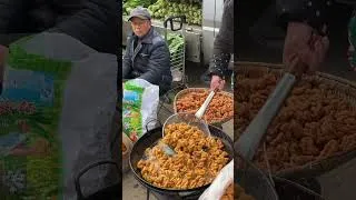 Thumbnail: Twisting & Frying Mahua by Hand | Rural Sichuan Street Food #streetfood #delicious