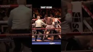 Thumbnail: The moment Usyk dropped Rico Verhoeven in the closing stages of round 11 🎯 #smartboxing