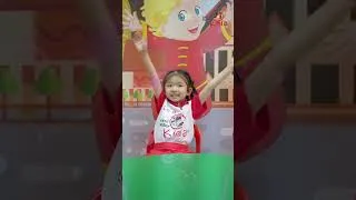 Thumbnail: Dragon Dance - Chinese New Year