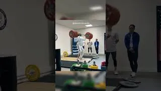 Thumbnail: SNOOP DOGG JERKS 275KG NEW WORLD RECORD #shorts