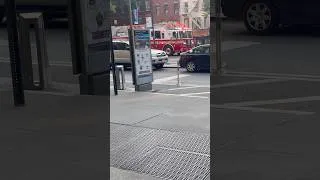Thumbnail: FDNY Ladder 11 responding
