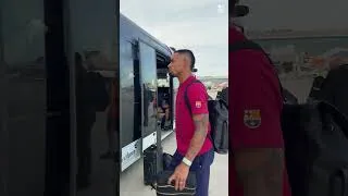 Thumbnail: Barça arrive in Valencia for Valencia vs FC Barcelona #Shorts