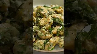 Thumbnail: Hyderabadi Coriander Chicken Recipe #spiceeats #chickenstarter