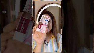 Thumbnail: Vaseline Emily in Paris Tinted Lip Oil limited addition / plumping lip oils
