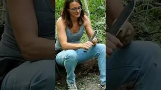 Thumbnail: Survival Lilly has a Great Knife 2