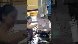 Thumbnail: দিদির বাড়িতে সকালটা শুরু হলো একটু রান্নাঘরে দিদিকে সাহায্য করে। ❤️#ytshorts #minivlog