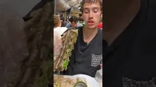Thumbnail: Eating HOT 🔥 chili beef in Thailand, Bangkok, Jodd fair night market.